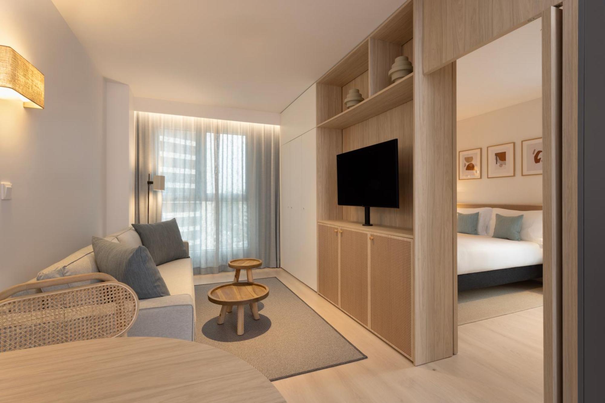 Staybridge Suites & Apartments Malaga By Ihg 외부 사진