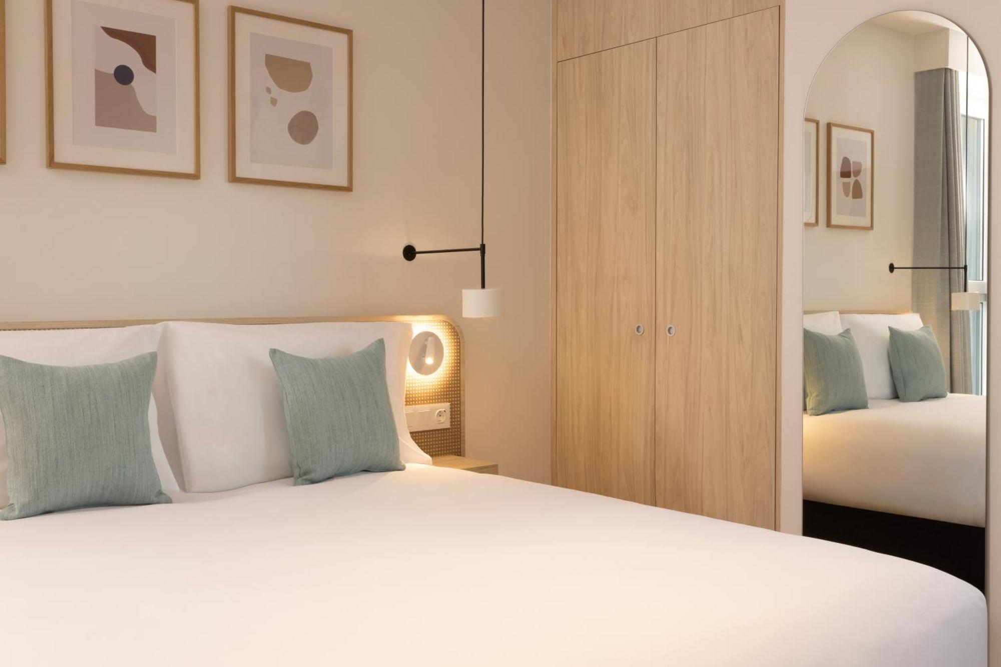 Staybridge Suites & Apartments Malaga By Ihg 외부 사진