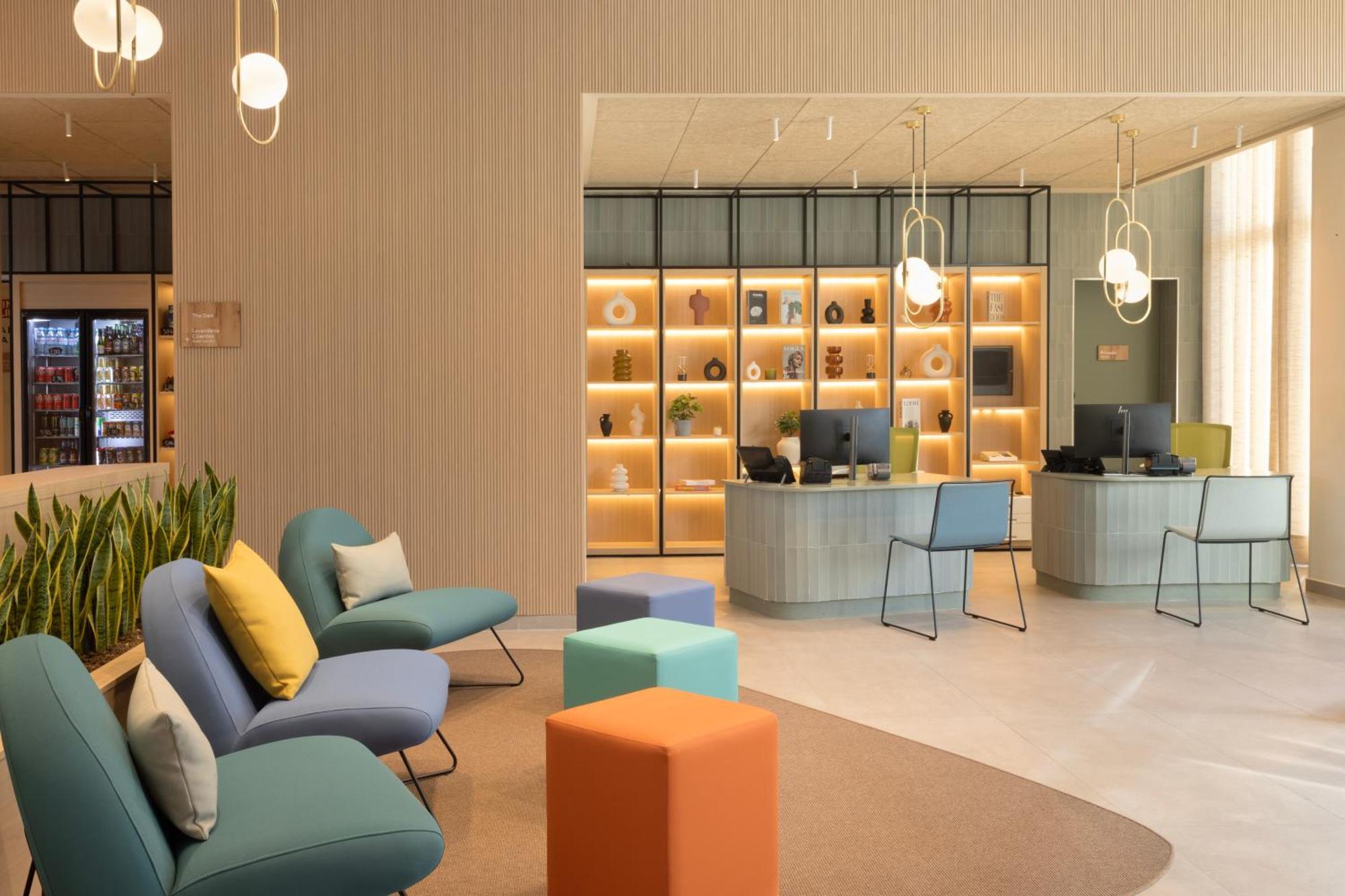Staybridge Suites & Apartments Malaga By Ihg 외부 사진